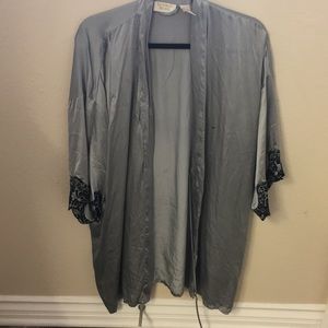 100% Silk Victoria’s Secret Robe